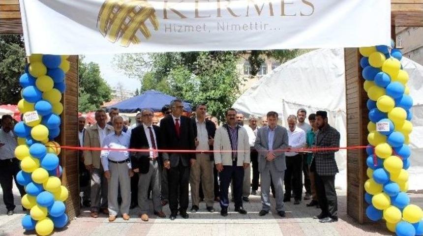 Menzil Durak Vakfı&rsquo;ndan &Ouml;ğrenciler Yararına Kermes
