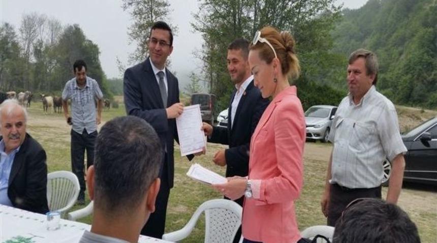 &Ccedil;aycuma&rsquo;da S&uuml;t Sığırı Yetiştiriciliği Kursu Belge T&ouml;reni Yapıldı