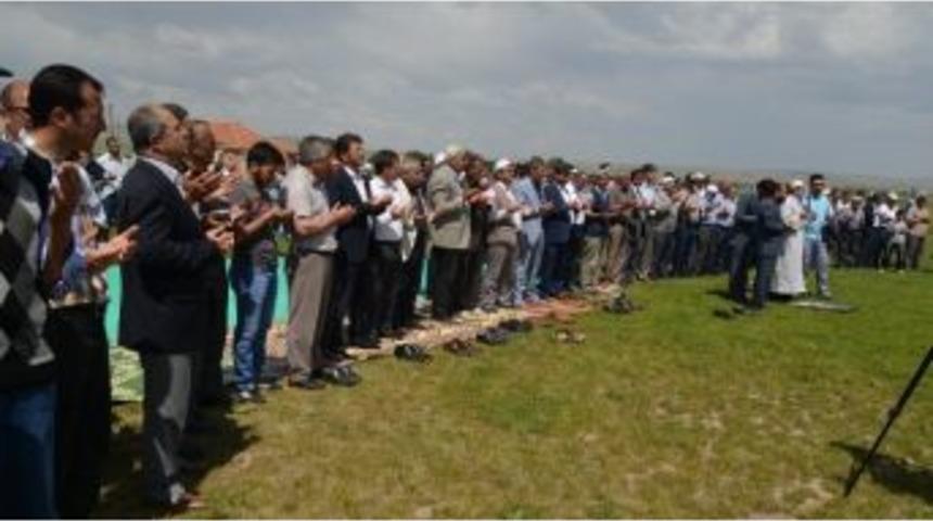 Sarıoğlan İl&ccedil;esinde &rsquo;ş&uuml;k&uuml;r Duası&rsquo;