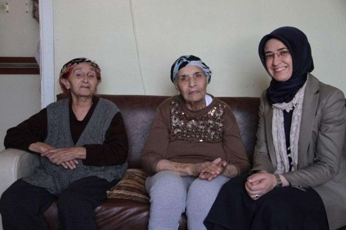 Ak Parti Milletvekili Adayı Rabia İlhan Pendik&rsquo;te Huzurevini Ziyaret Etti