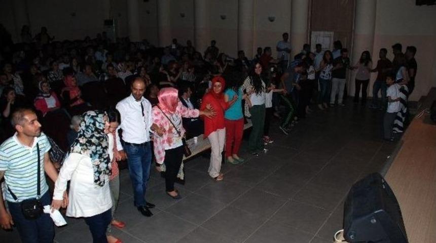 Midyat&rsquo;ta &Ouml;ğretmenlerden M&uuml;zik Resitali