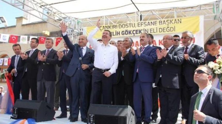 Akdoğan'dan Muhalefete: &Uuml;f&uuml;r&uuml;k&ccedil;&uuml; Bunlar