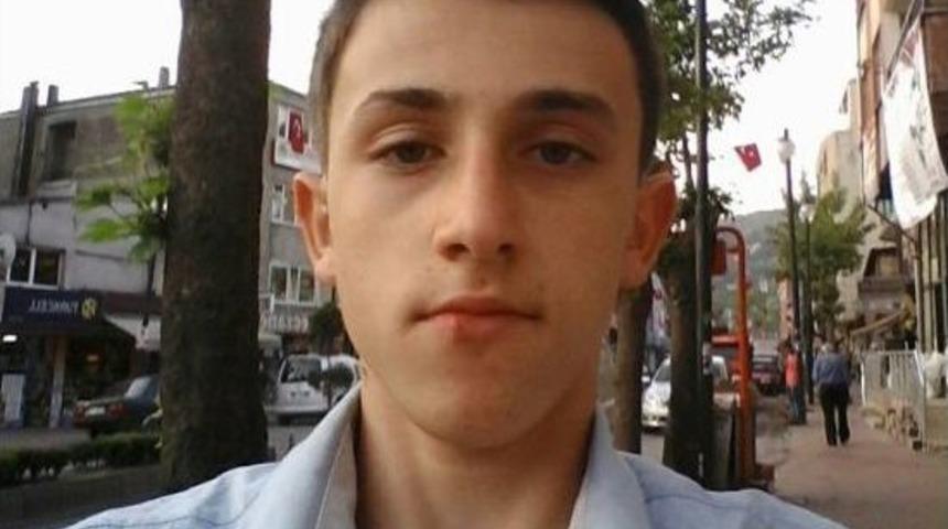 Balık Tutmak İsterken Denize D&uuml;ş&uuml;p Boğuldu