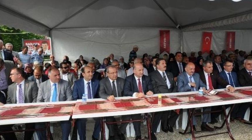 Orhangazi Belediyesi Artvin G&uuml;nlerinde Stant A&ccedil;tı