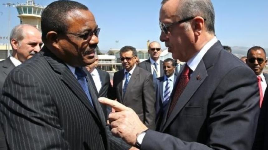 Cumhurbaşkanı Erdoğan cenaze t&ouml;renine katıldı!