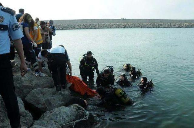 Balık Tutarken Denize Düşen Liseli Boğuldu