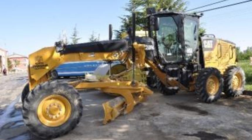 Konya B&uuml;y&uuml;kşehir Belediyesi&rsquo;nden Seydişehir&rsquo;e Son Model İş Makinesi