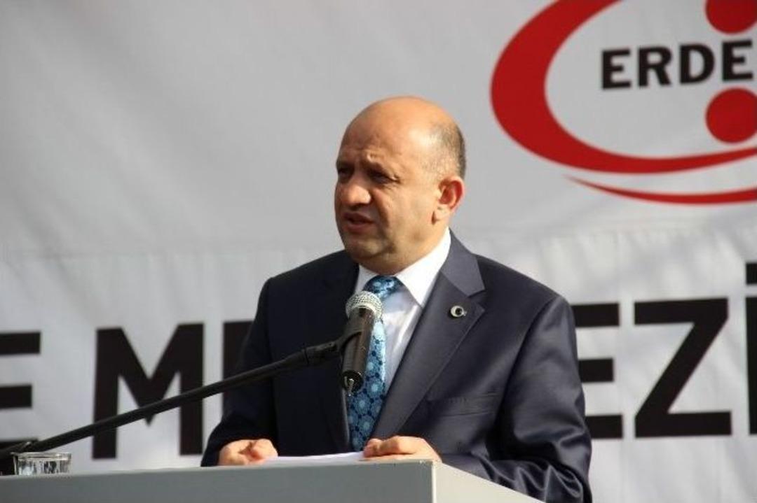 Bilim, Sanayi Ve Teknoloji Bakanı Fikri Işık: