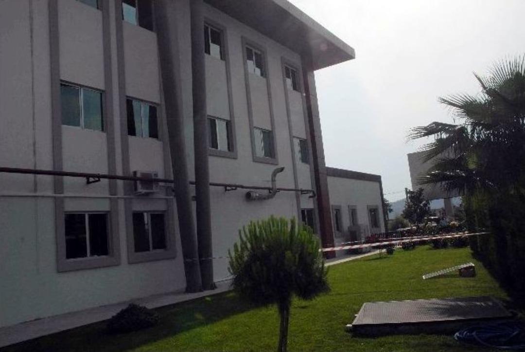 Tedavi İ&ccedil;in Gittiği Hastanede İntihar Etti