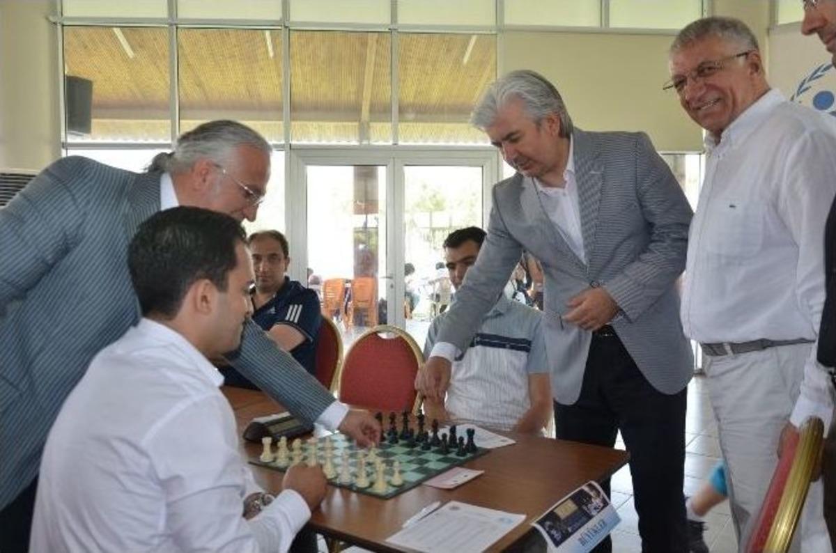 &Ccedil;ağlak Festivali A&ccedil;ık Satran&ccedil; Turnuvası Başladı