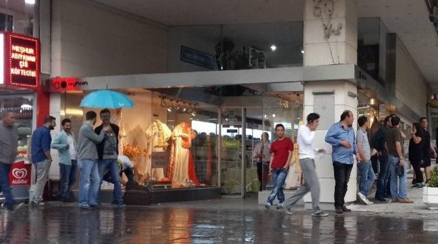 Ankara&rsquo;da Sağanak Yağış