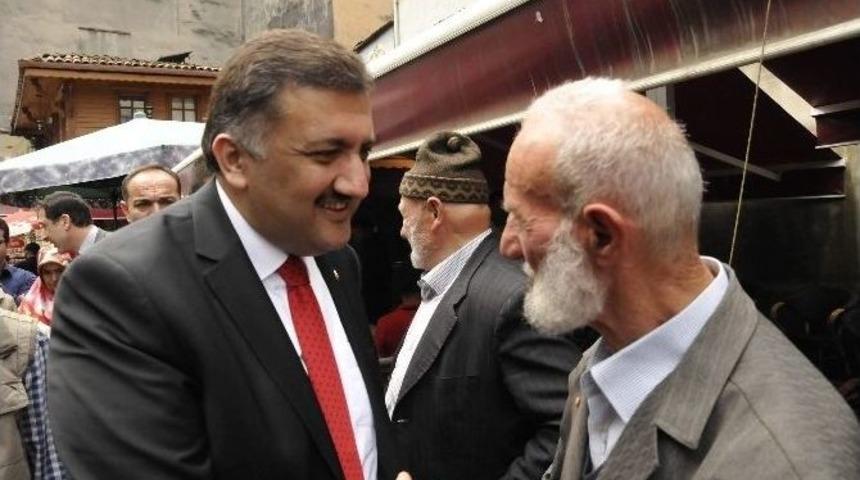 Ak Parti Rize Milletvekili Hasan Karal Se&ccedil;im &Ccedil;alışmalarını S&uuml;rd&uuml;r&uuml;yor