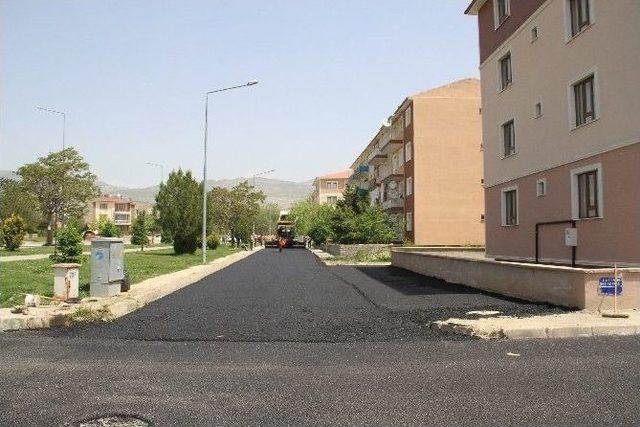 Erzincan Belediyesi Asfalt Ve Kaldırım &Ccedil;alışmalarına Hız Verdi 1
