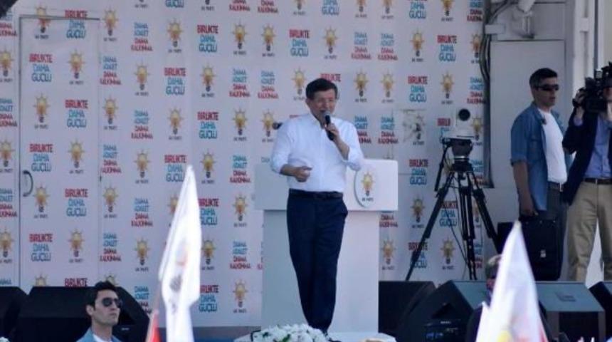 Başbakan Davutoğlu: Kılı&ccedil;daroğlu Kitap Okumayı Bilmez (2)