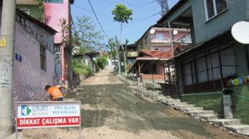 İzmit&rsquo;te Yollar Yenileniyor