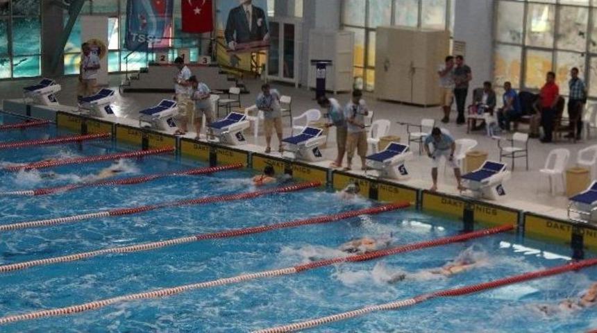 Paletli Y&uuml;zme Şampiyonası&rsquo;nda &Ouml;d&uuml;l Heyecanı