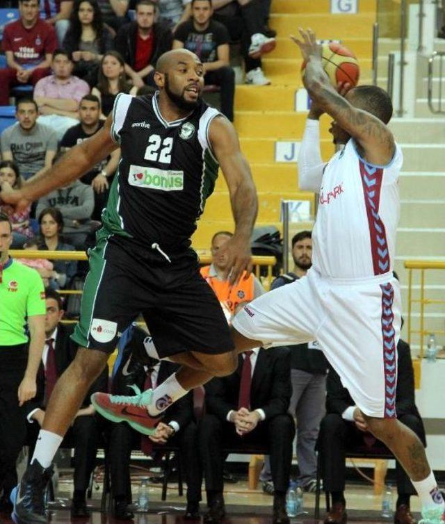 Trabzonspor Medical Park-Darüşşafaka Doğuş: 78-71