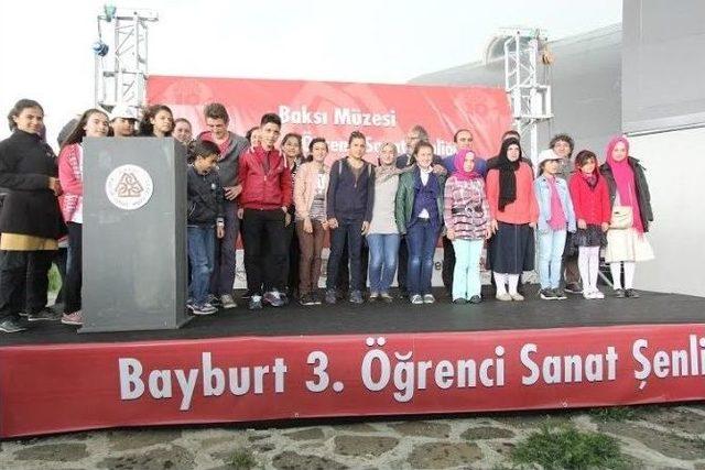 Öğrenci Sanat Şenliğinde Final