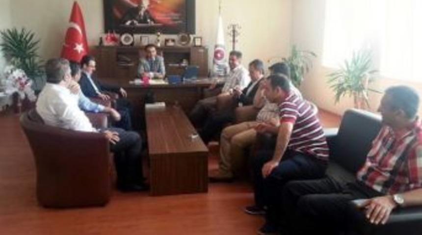 Ak Parti Milletvekili Adayı Halil Fırat&rsquo;tan Kahta Adliyesine Ziyaret