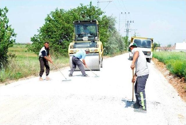 Meram Belediyesi 21 Ekiple &Ccedil;alışmalarını S&uuml;rd&uuml;r&uuml;yor 1