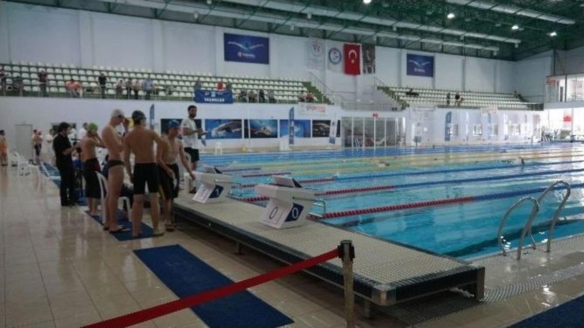 Samsung Boğazi&ccedil;i Kıtalararası Y&uuml;zme Yarışı Y&uuml;z&uuml;c&uuml; Aday Se&ccedil;meleri S&uuml;r&uuml;yor