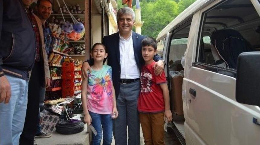 G&uuml;nnar, Se&ccedil;im Gezilerini S&uuml;rd&uuml;r&uuml;yor