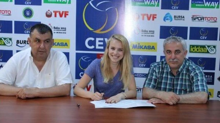 Bursa B&uuml;y&uuml;kşehir Belediyespor Buse'yi Transfer Etti