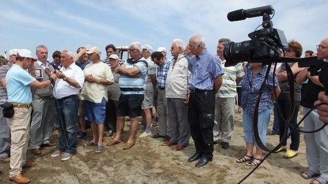 Deniz Kirliliği, Tatilcileri İsyan Ettirdi