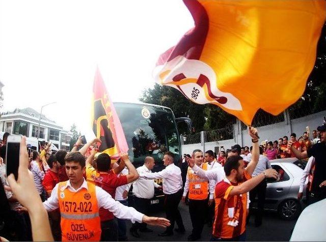 Galatasaray’a Coşkulu Uğurlama