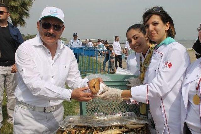 Deniz Festivali Coşkuyla Başladı