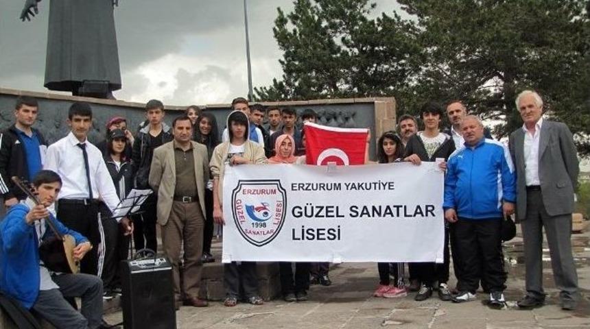 G&uuml;zel Sanatlar Lisesi&rsquo;nden Tabyalar Y&uuml;r&uuml;y&uuml;ş&uuml;