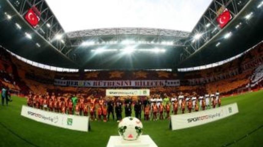 Dev Derbide G&uuml;len Taraf Galatasaray