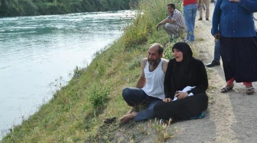 Serinlemek I&ccedil;in Girdiği Berdan Irmağı'nda Kayboldu