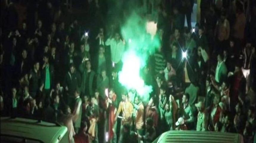 Bitlis&rsquo;te Galatasaray&rsquo;ın Galibiyet Sevinci