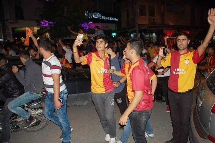 Adıyaman’da, Maç Sonrası Bayram Havası Yaşandı G1