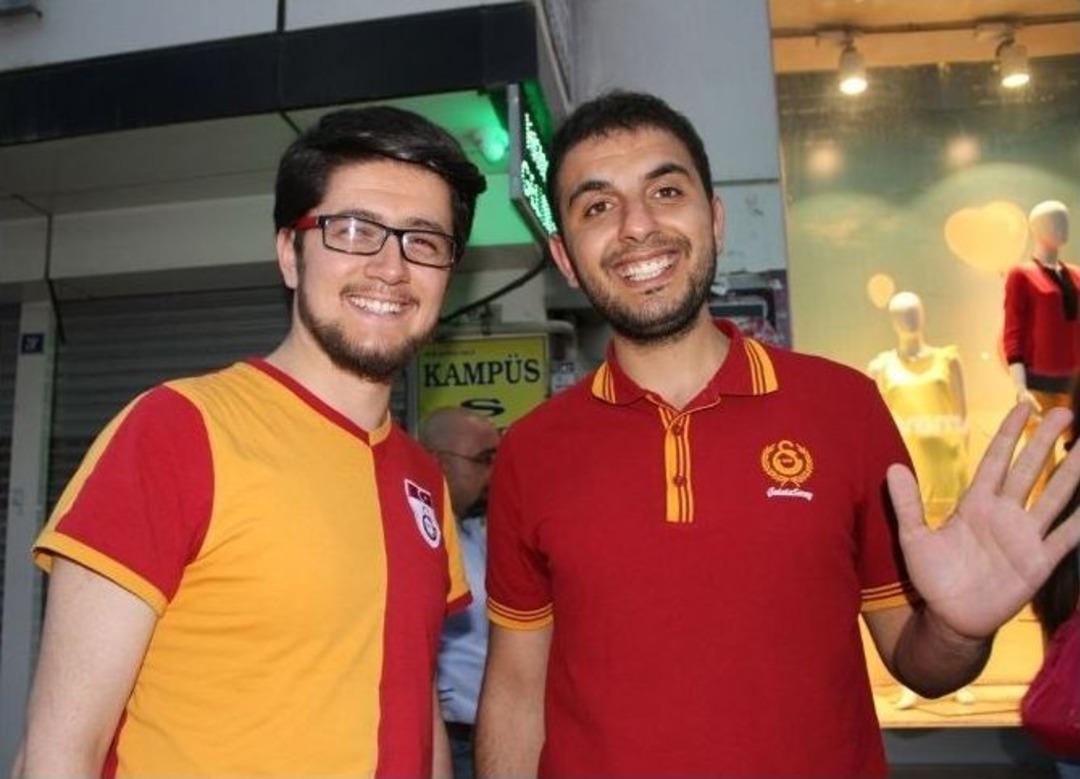 Van&rsquo;da Derbi Coşkusu