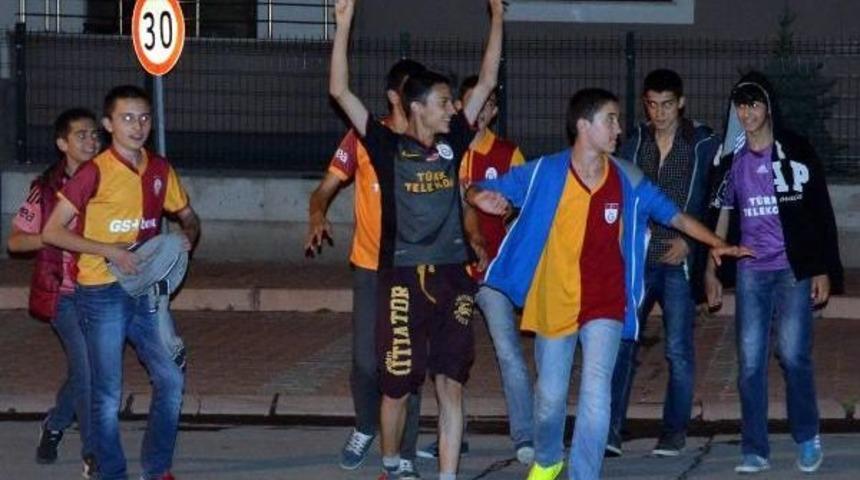 Galatasaray Galibiyeti Kayseri&rsquo;De Kutlandı