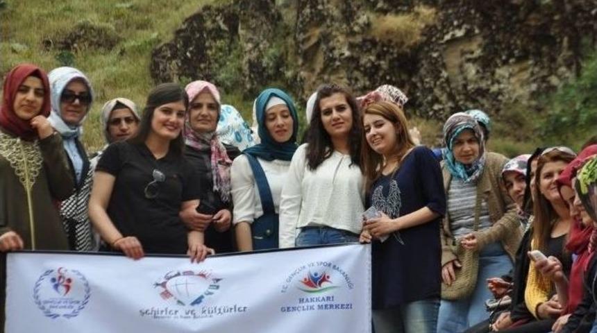 Gençlik Kafilesi Şemdinli’de