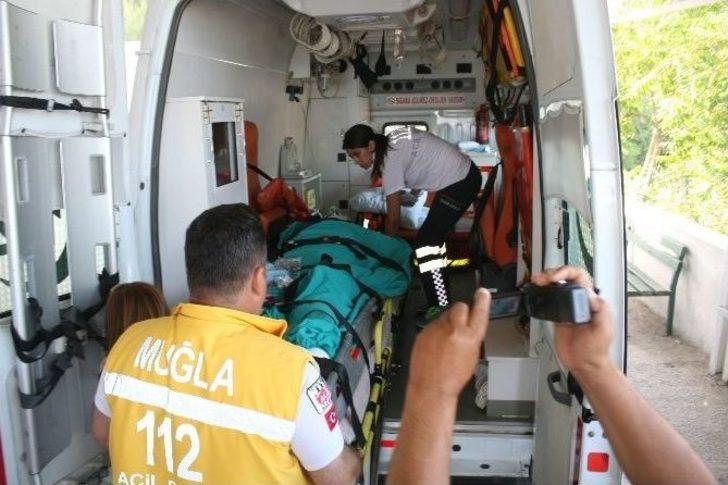 Muğla’da Otomobilin Çarptığı Fransız Bisikletçi Ağır Yaralandı G3