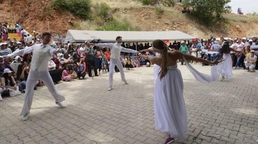 Mersin&rsquo;de 8. Gezende Erik Festivali Coşkusu