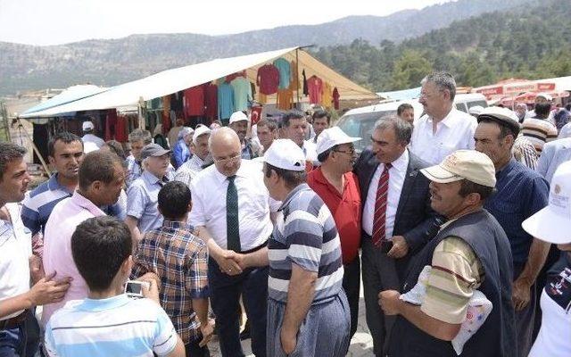 Mersin’de 8. Gezende Erik Festivali Coşkusu