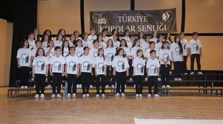 T&uuml;rkiye Korolar Şenliğinde Cide R&uuml;zgarı