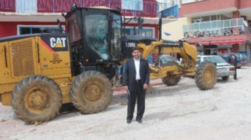 Konya B&uuml;y&uuml;kşehir Belediyesi&rsquo;nden Derbent&rsquo;e Greyder Desteği