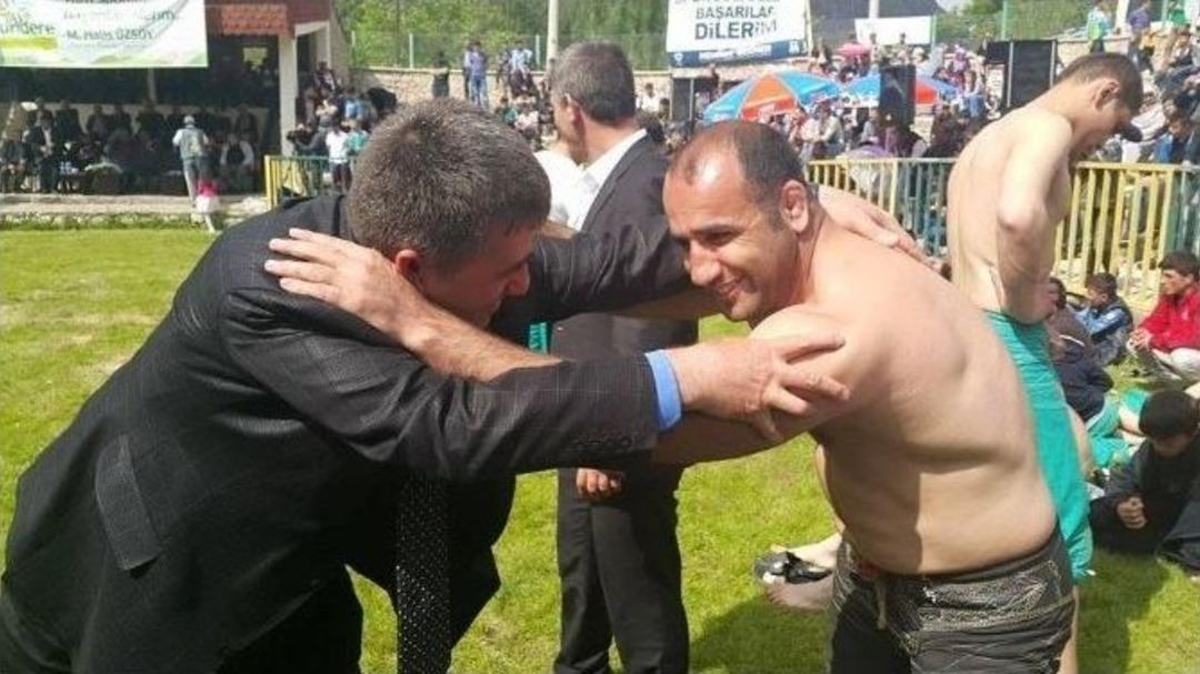 Uzundere&rsquo;deki G&uuml;reş Şenliklerinde Mhp R&uuml;zg&acirc;rı Esti