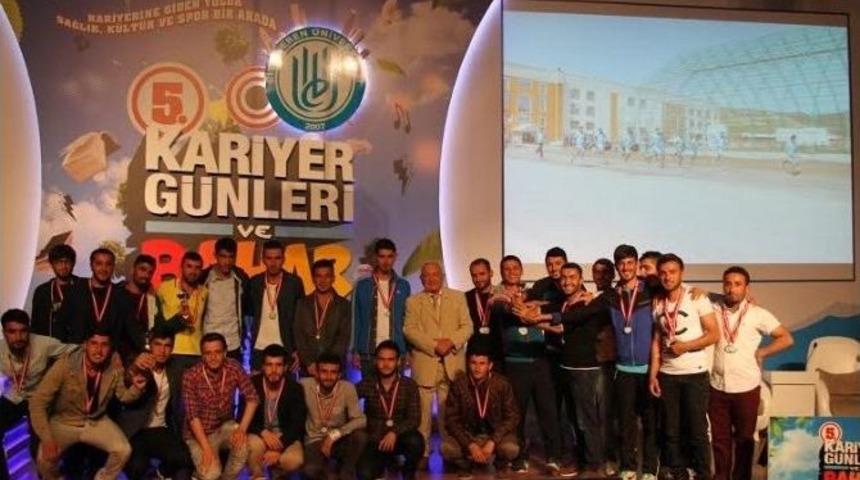 Kariyer G&uuml;nleri Ve Bahar Şenlikleri Sona Erdi