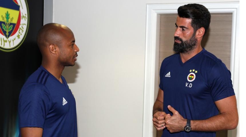 Andre Ayew'den Fenerbah&ccedil;e taraftarına mesaj