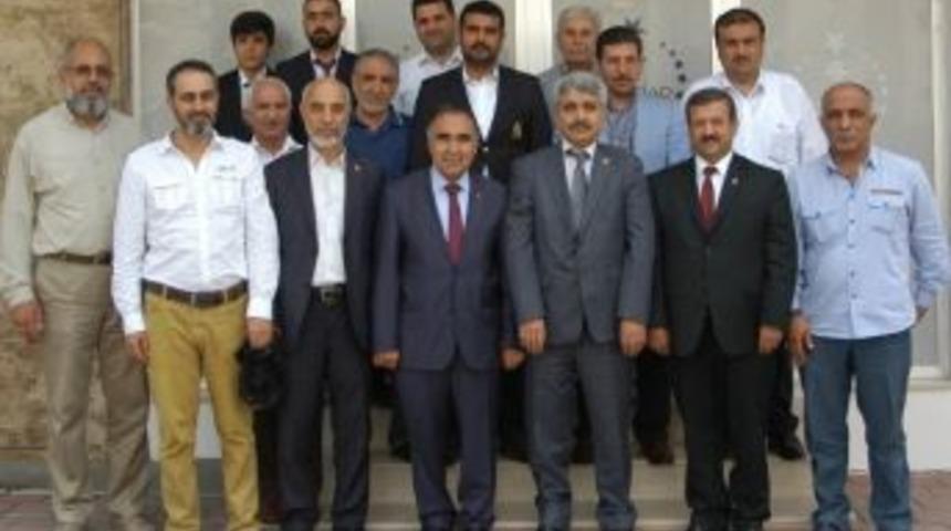 Kutluca: &ldquo;artık Zenginler Kul&uuml;b&uuml; Olmaktan &Ccedil;ıkalım&rdquo;