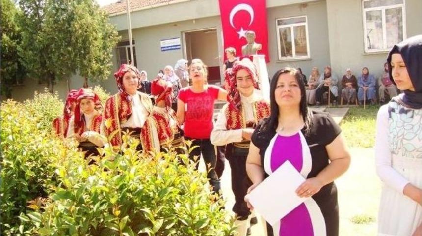 Lapseki Halk Eğitim Merkezi Sergi A&ccedil;ılışları