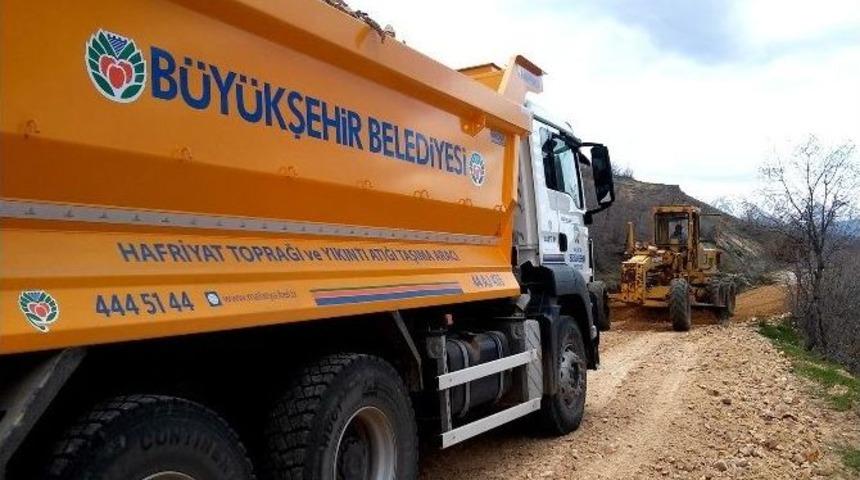 Arapgir&rsquo;in Yol Sorunu &Ccedil;&ouml;z&uuml;ld&uuml;