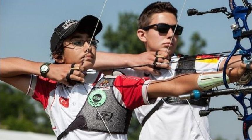 İhlas Koleji &Ouml;ğrencisi Mete Gazoz, Ok&ccedil;ulukta Avrupa İkincisi Oldu